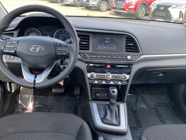 2020 Hyundai ELANTRA SE