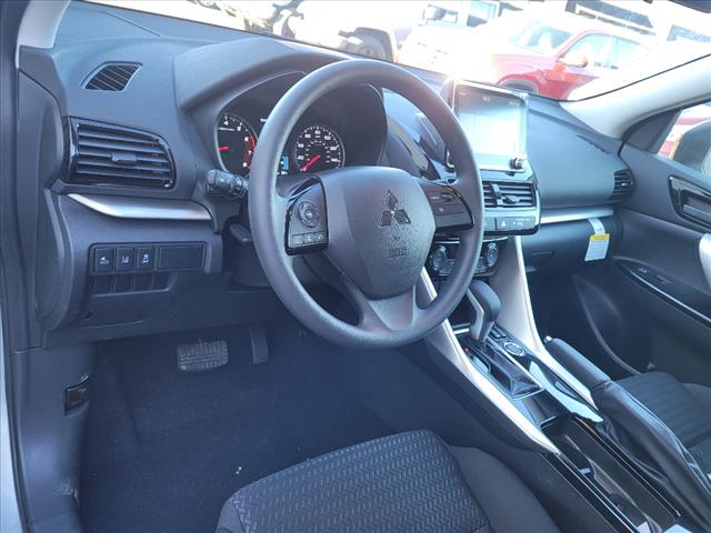 2025 Mitsubishi Eclipse Cross LE