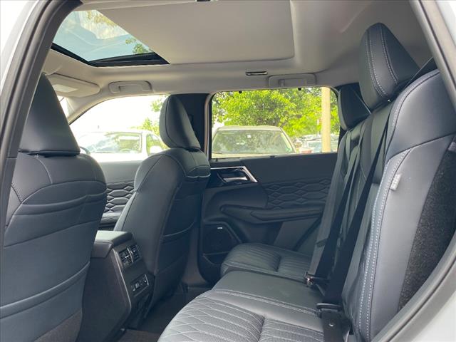 2025 Mitsubishi Outlander SEL