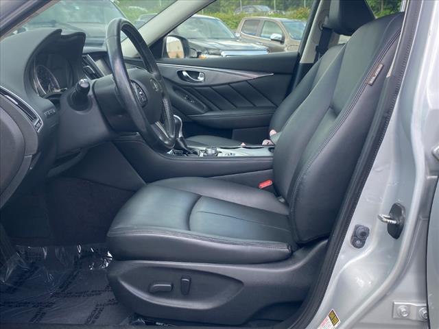 2015 INFINITI Q50 Sport