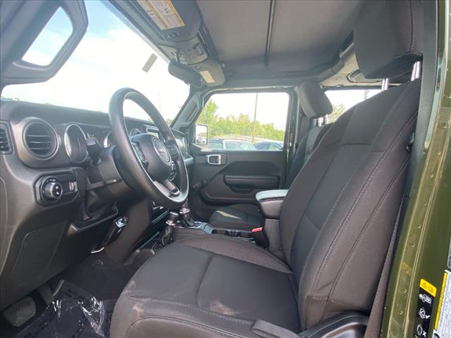 2023 Jeep Gladiator Sport