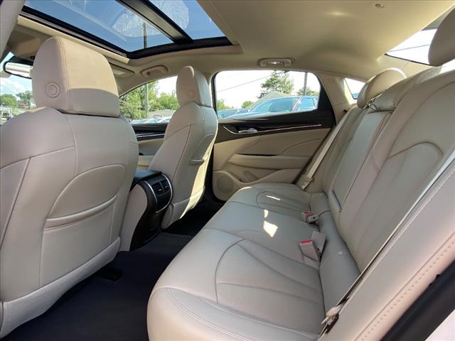 2017 Buick LaCrosse Essence