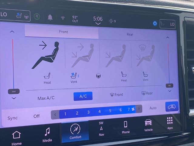 2023 Chrysler Pacifica Plug-In Hybrid Hybrid Limited