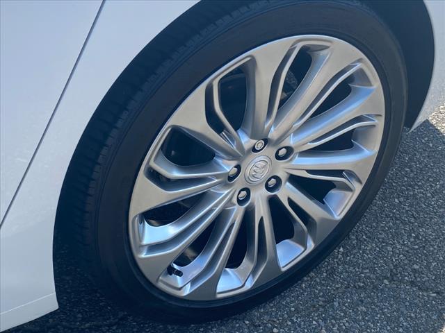 2017 Buick LaCrosse Essence