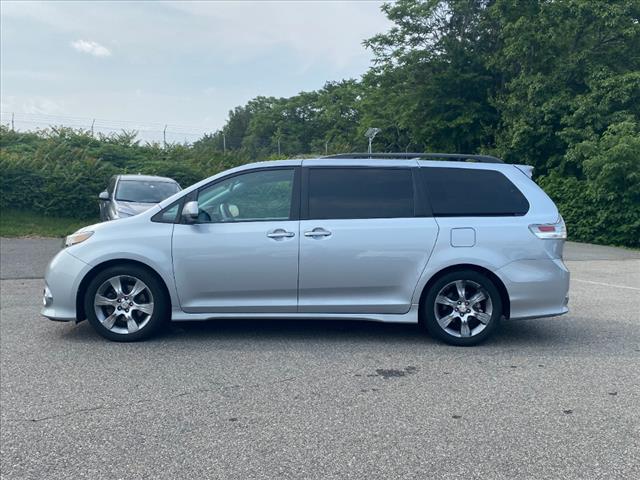 2011 Toyota Sienna SE