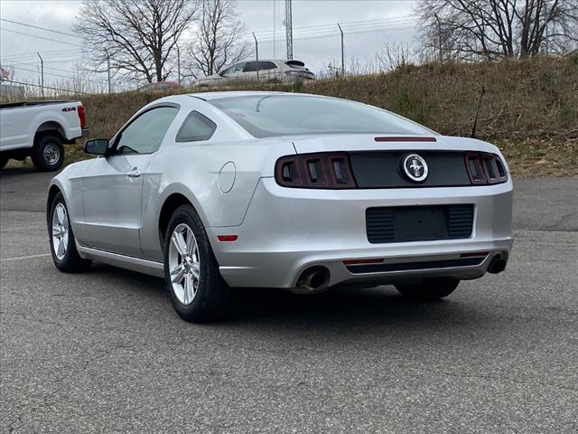 2014 Ford Mustang V6