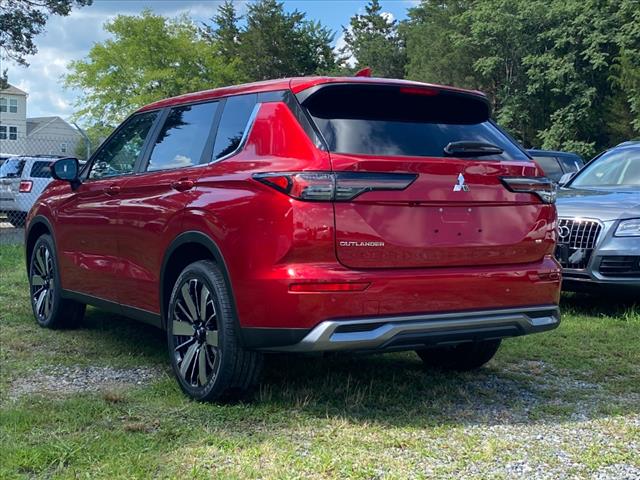 2025 Mitsubishi Outlander SE
