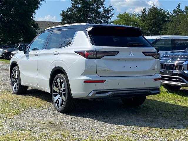 2025 Mitsubishi Outlander SEL
