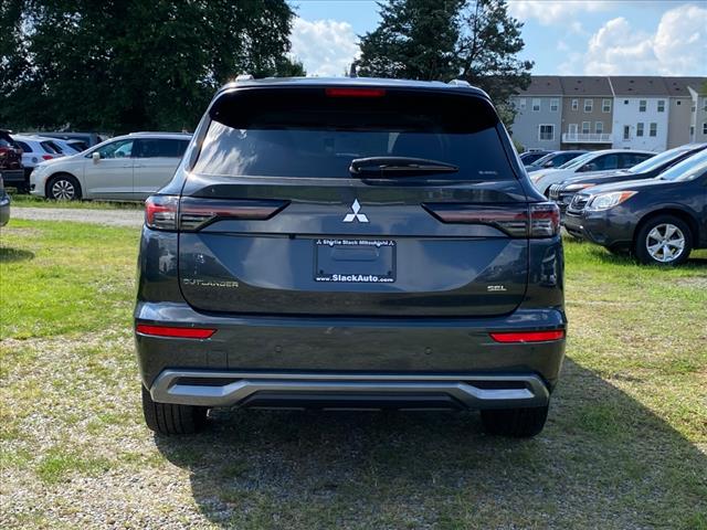 2025 Mitsubishi Outlander SEL