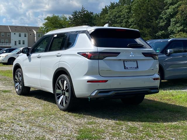 2025 Mitsubishi Outlander SEL