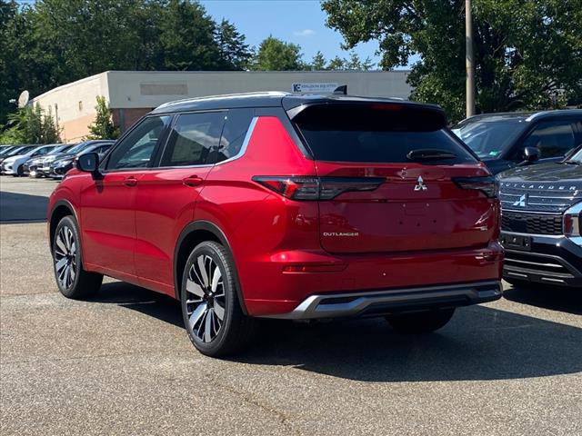 2025 Mitsubishi Outlander SEL