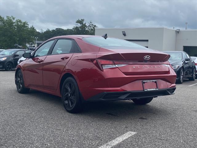 2021 Hyundai ELANTRA SEL