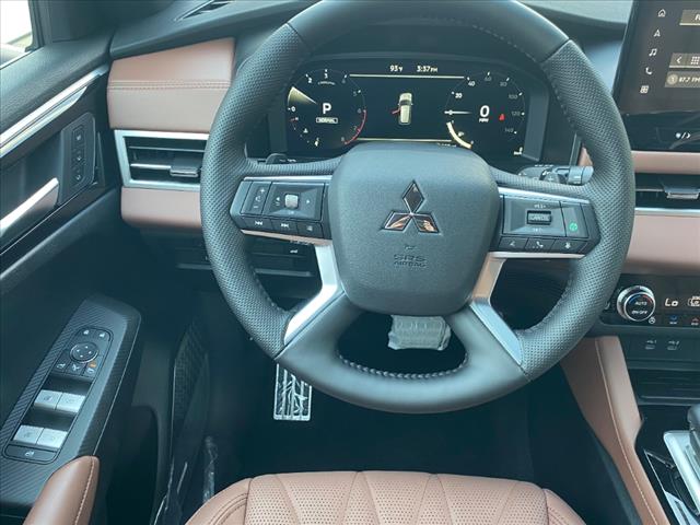 2025 Mitsubishi Outlander SEL