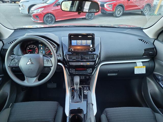 2025 Mitsubishi Eclipse Cross LE