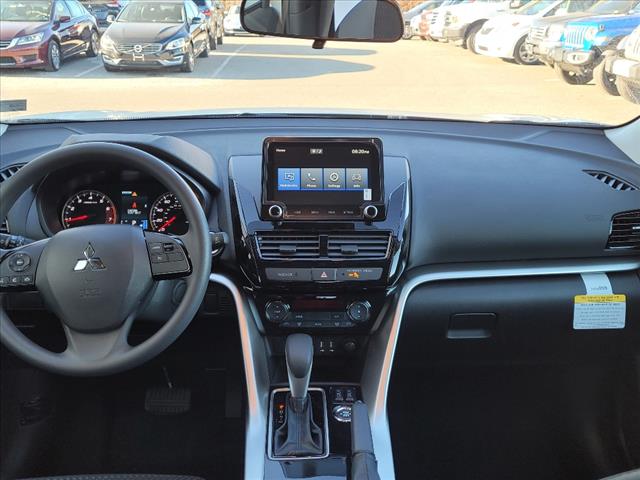 2025 Mitsubishi Eclipse Cross LE