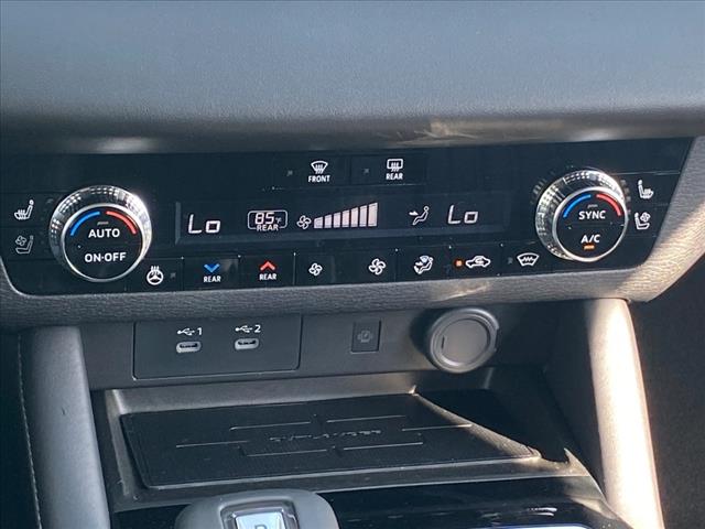 2025 Mitsubishi Outlander SEL