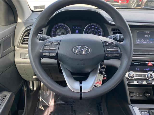 2020 Hyundai ELANTRA SE