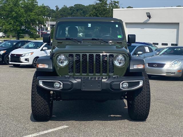 2023 Jeep Gladiator Sport