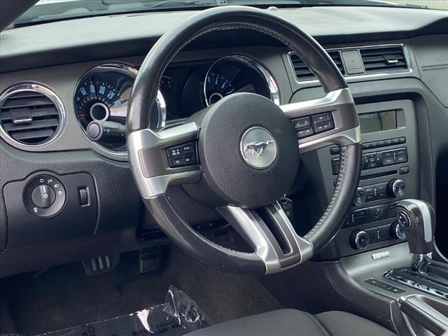 2014 Ford Mustang V6