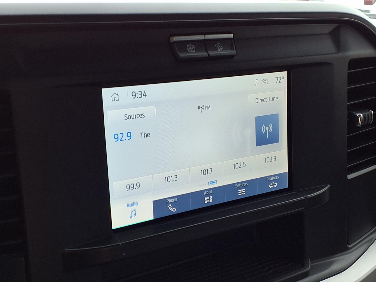 View vehicle photo 4