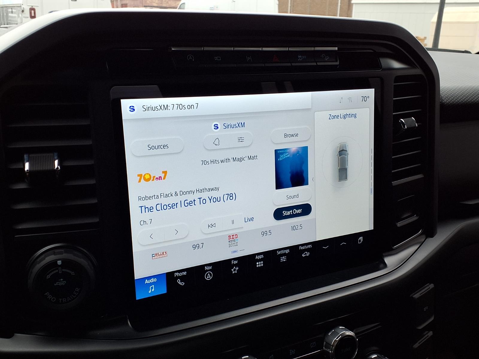 View vehicle photo 7