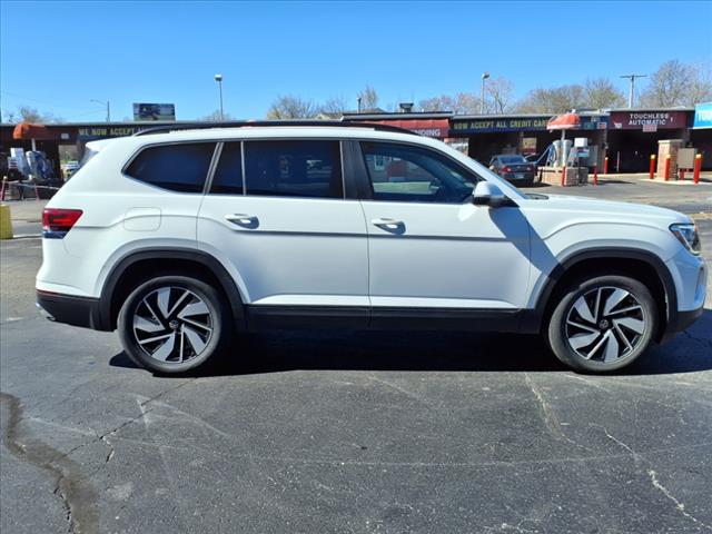 2024 Volkswagen Atlas SE