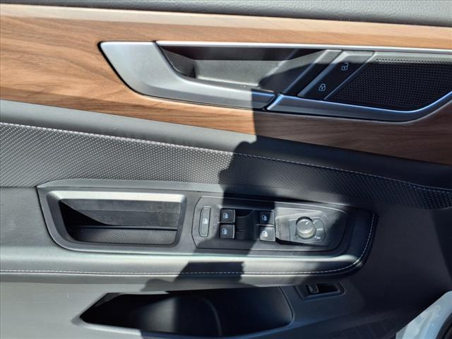 2024 Volkswagen Atlas SE