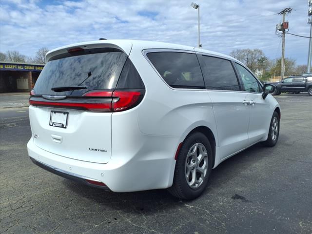 2024 Chrysler Pacifica Limited