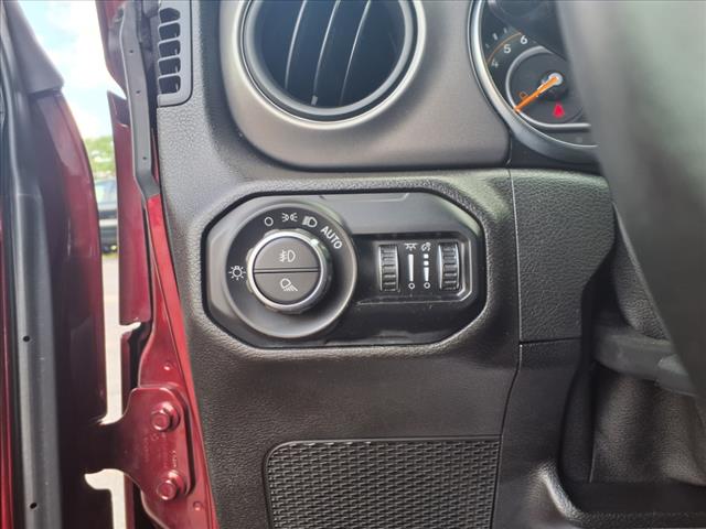 2021 Jeep Gladiator Willys