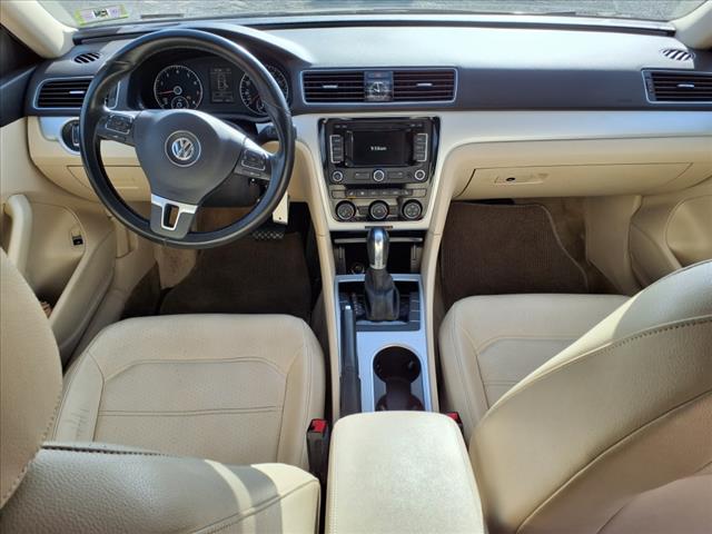 2013 Volkswagen Passat SE PZEV