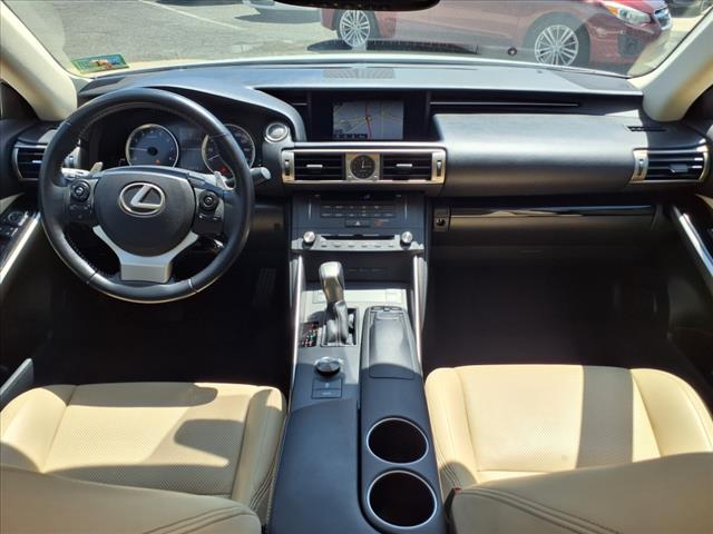 2016 Lexus IS 300 Base