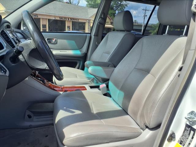 2005 Toyota Highlander Base