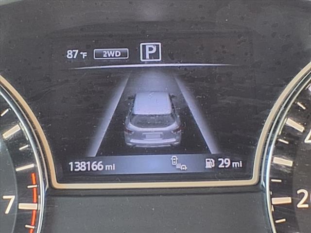 2017 Nissan Pathfinder SV