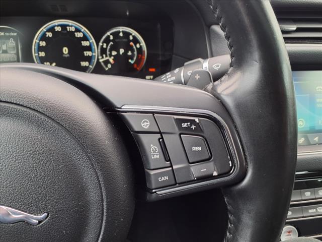 2017 Jaguar XF 35t Prestige