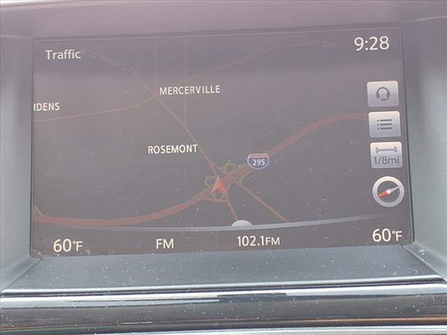 2017 Nissan Pathfinder SV