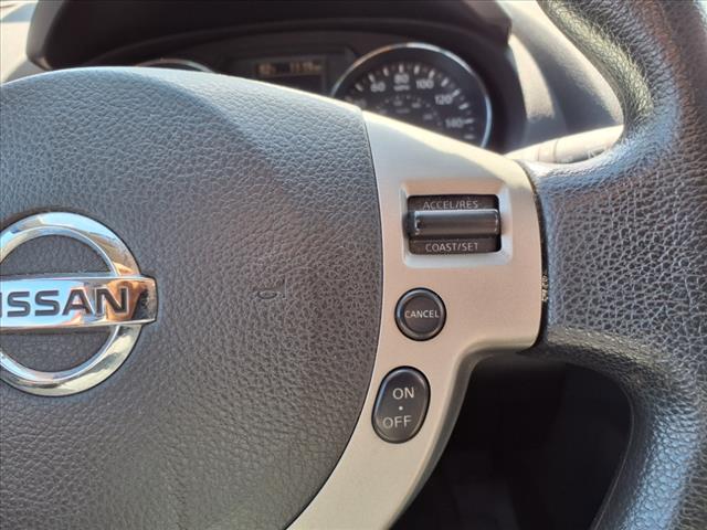 2011 Nissan Rogue SV