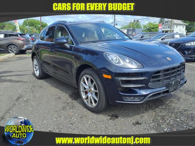 2017 Porsche Macan Turbo
