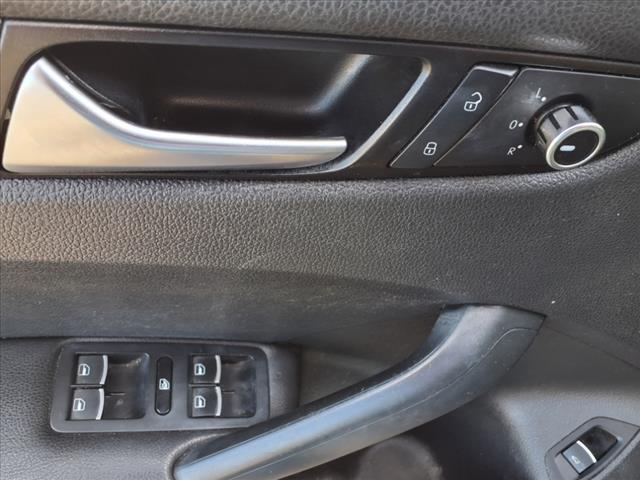 2012 Volkswagen Passat S PZEV