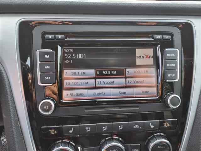 2012 Volkswagen Passat SE PZEV