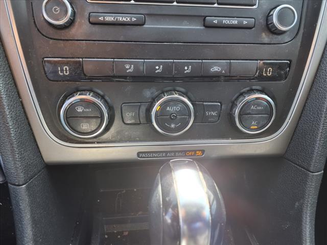 2012 Volkswagen Passat S PZEV