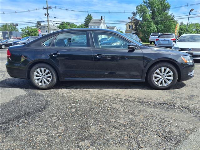 2012 Volkswagen Passat S PZEV
