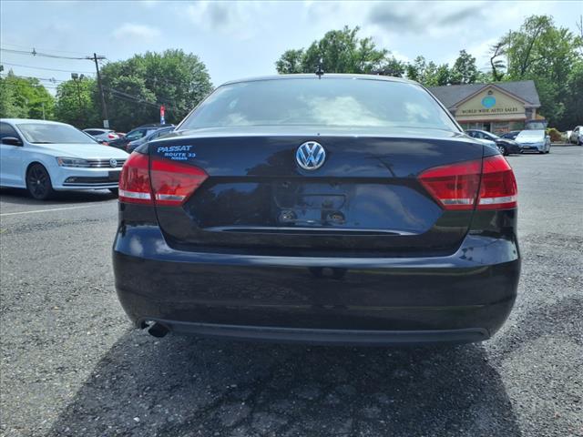 2012 Volkswagen Passat S PZEV