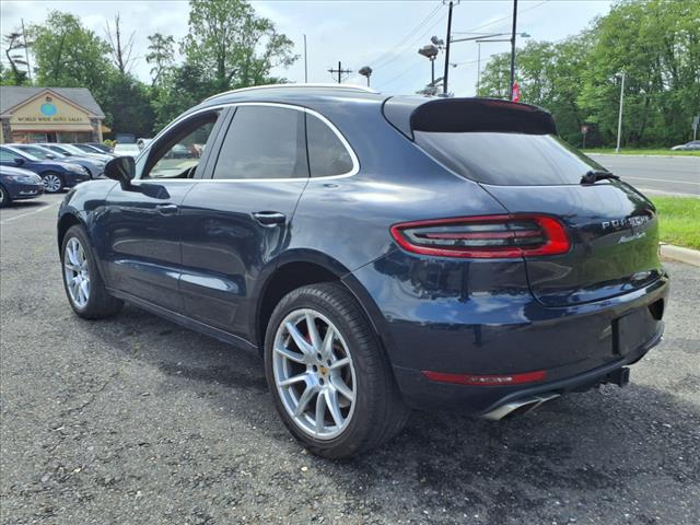 2017 Porsche Macan Turbo