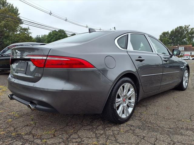2017 Jaguar XF 35t Prestige