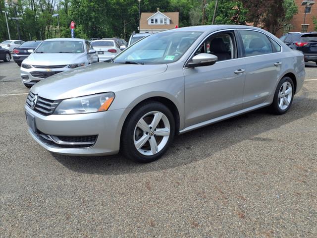 2012 Volkswagen Passat SE PZEV
