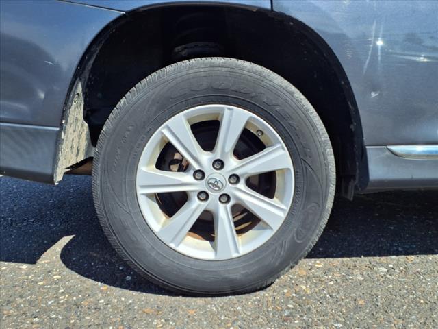 2013 Toyota Highlander SE