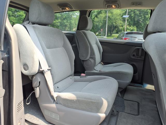 2006 Toyota Sienna LE 7 Passenger