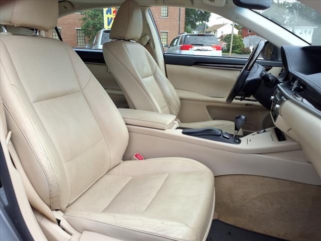 2013 Lexus ES 350 Base