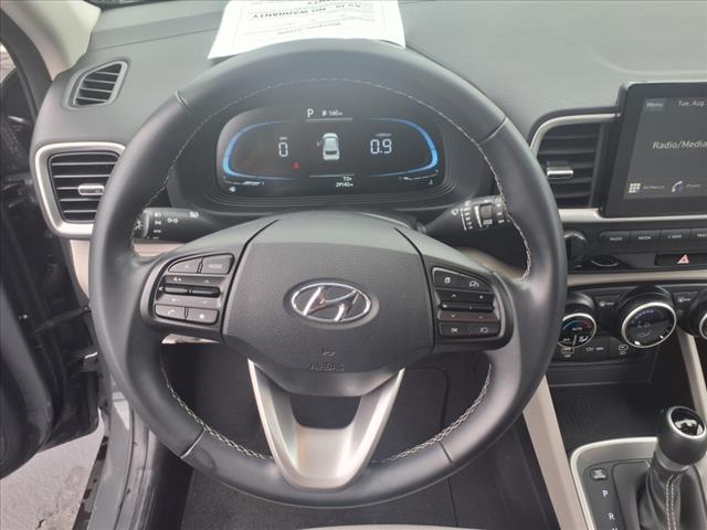 2024 Hyundai VENUE SEL
