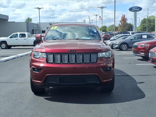 2017 Jeep Grand Cherokee Altitude